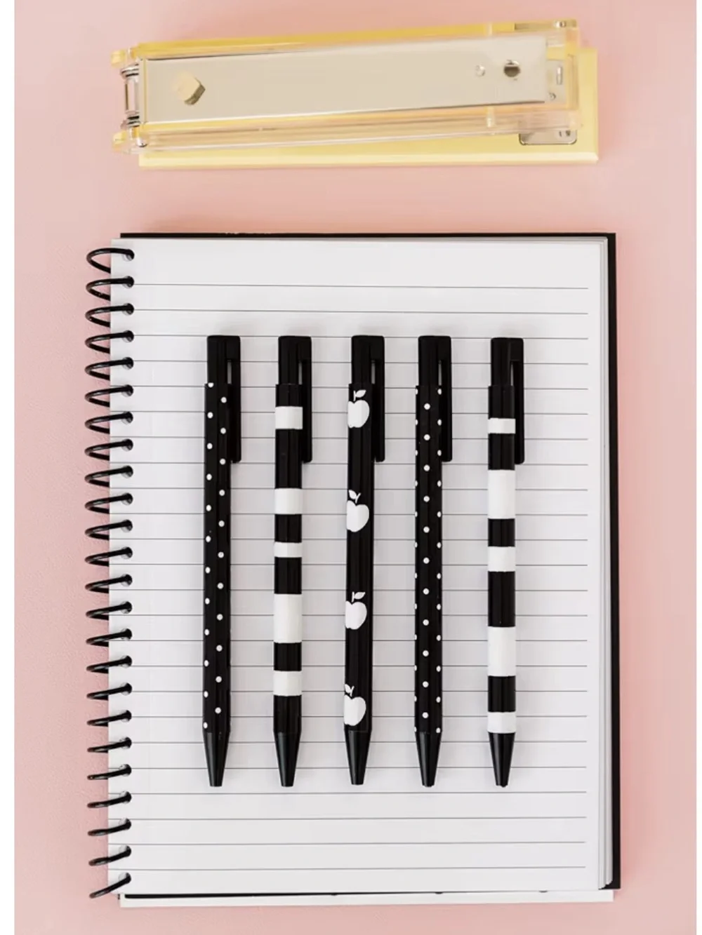 kate spade Black & White Patterned Ink Pen Set